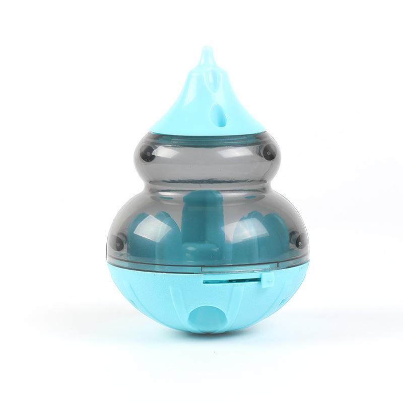 Dog leaking food ball toy